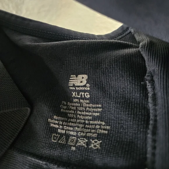 New Balance sportsbras XL- lot of 2 - Picture 2 of 8